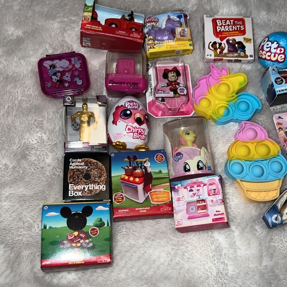 Mini brands - Picture 2 of 3